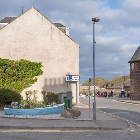 Stonehaven Ground Floor Home With A Spectacular Harbour View. Екстериор снимка